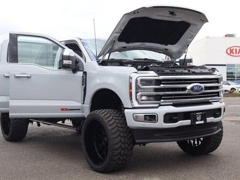 Used 2025 Ford F350 Platinum w/ Platinum Plus Package AWD/4WD image 48