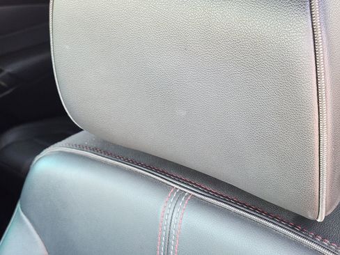 Used 2023 Chevrolet Traverse RS w/ LPO, Floor Liner Package image 18