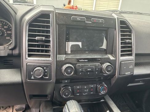 Used 2015 Ford F150 XLT w/ Equipment Group 302A Luxury image 16