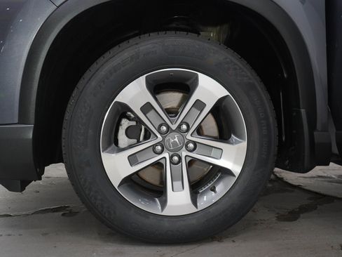 Used 2024 Honda Pilot EX-L image 32