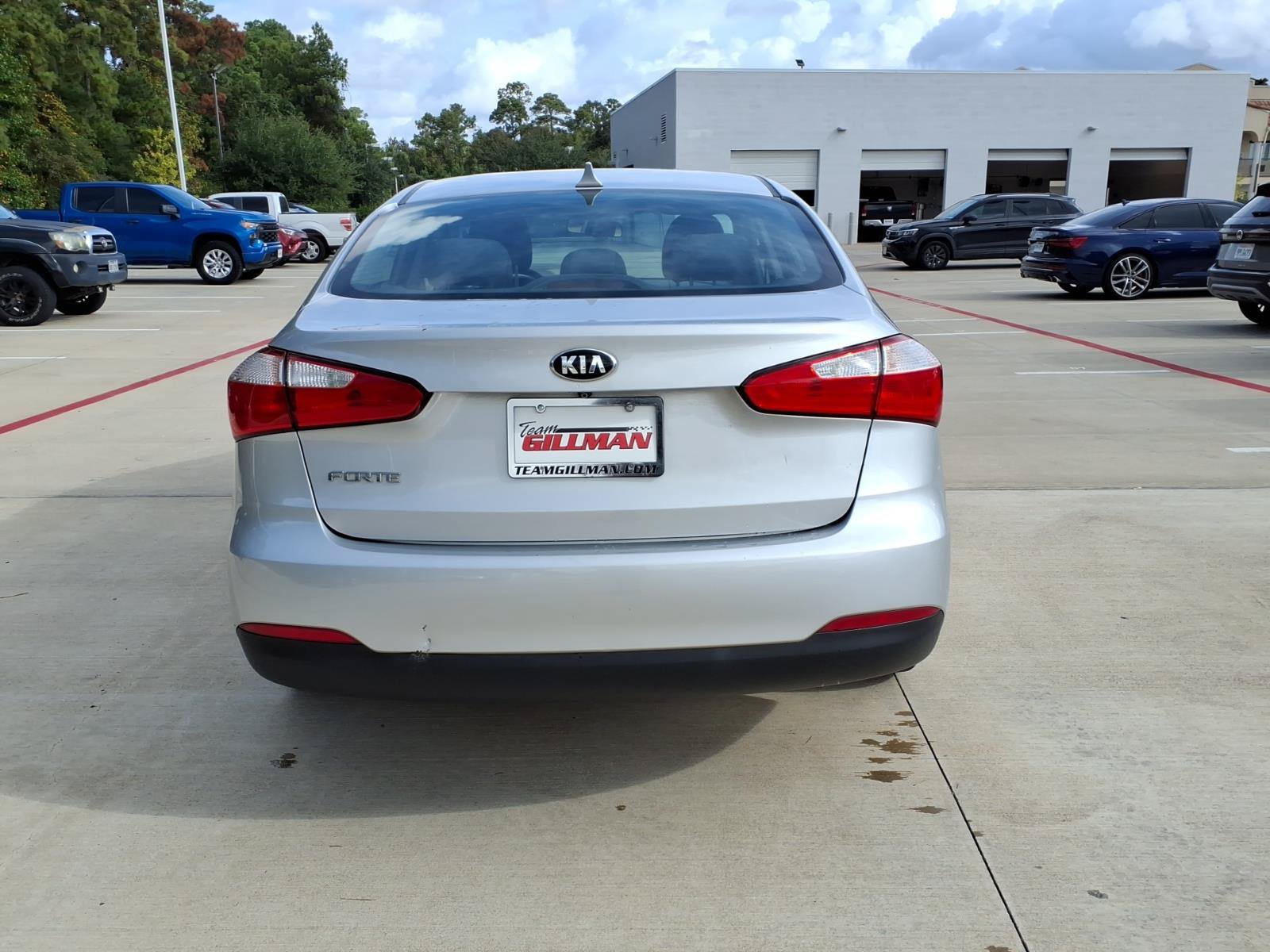 Used 2016 Kia Forte LX w/ LX Popular Package FWD image 7