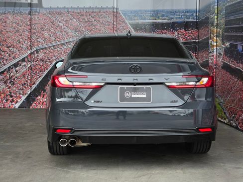 Used 2025 Toyota Camry SE w/ Multimedia Upgrade Package FWD image 7