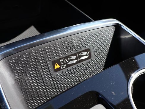 New 2026 Chevrolet Equinox LT w/ Convenience Package II image 23