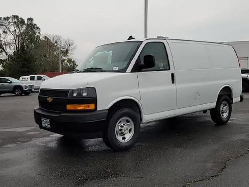 New 2025 Chevrolet Express 2500 w/ Driver Convenience Package image 5
