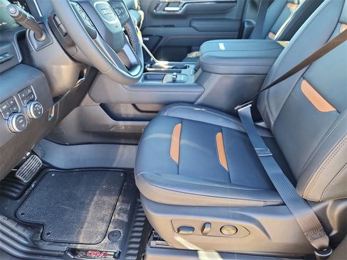 New 2026 GMC Sierra 2500 AT4 w/ AT4 Premium Plus Package image 8