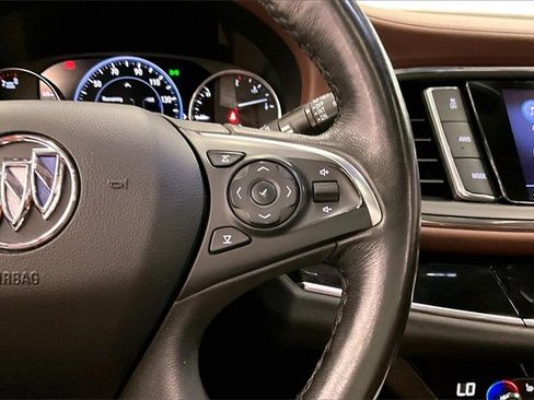 Used 2021 Buick Enclave Avenir image 24