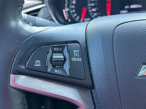 Used 2020 Chevrolet Trax LT w/ Sun & Sound Package AWD/4WD image 26
