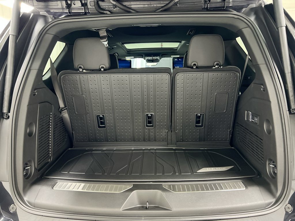 New 2027 Chevrolet Tahoe High Country AWD/4WD image 26