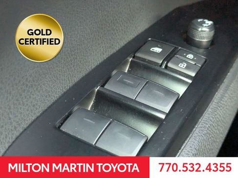 Certified 2025 Toyota Camry SE FWD image 21