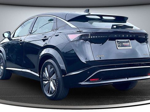 Used 2023 Nissan Ariya FWD image 5