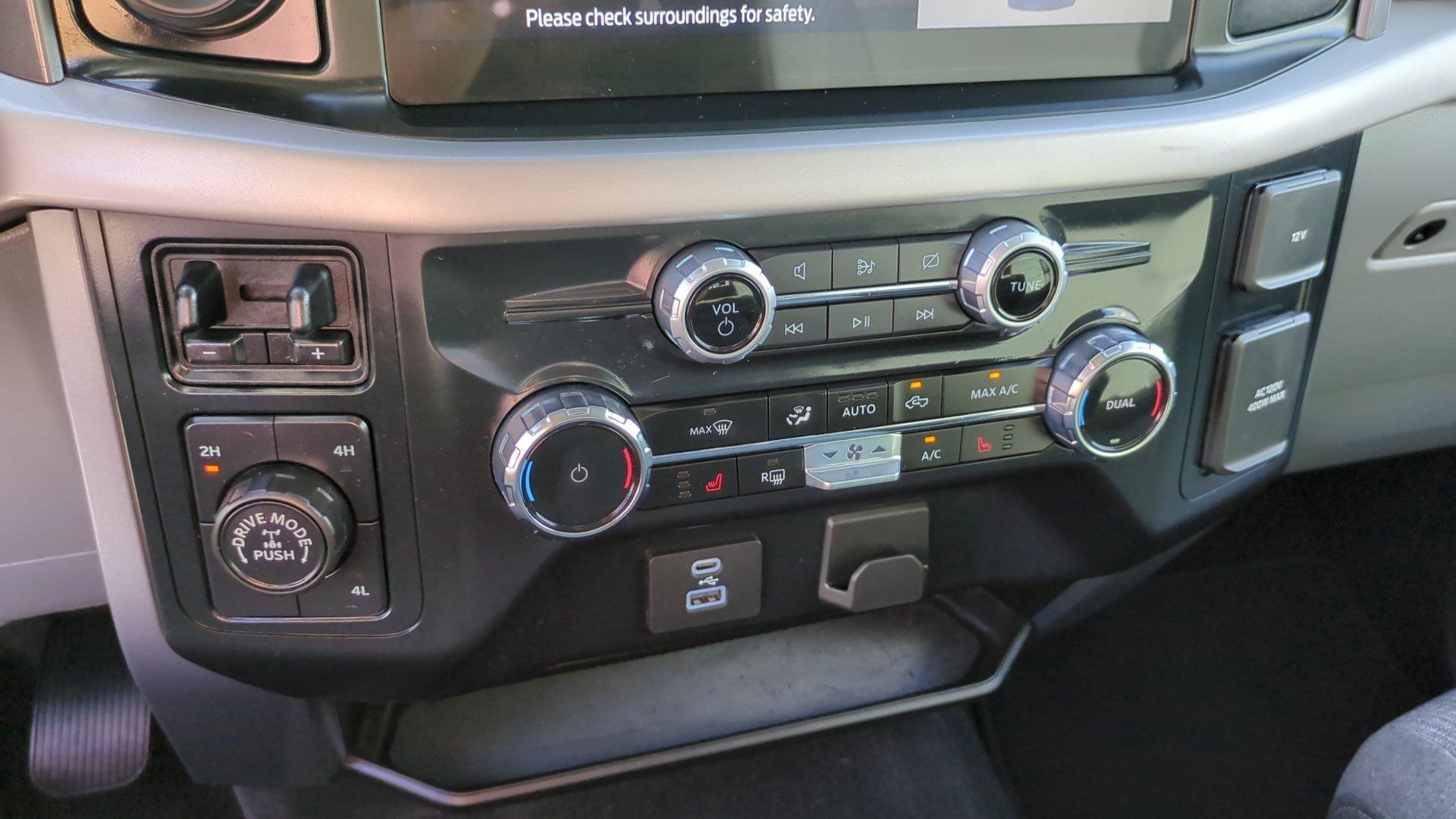 Used 2023 Ford F150 XLT w/ Equipment Group 302A High AWD/4WD image 29