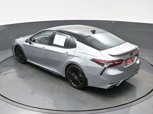 Used 2024 Toyota Camry XSE w/ Navigation Package image 41