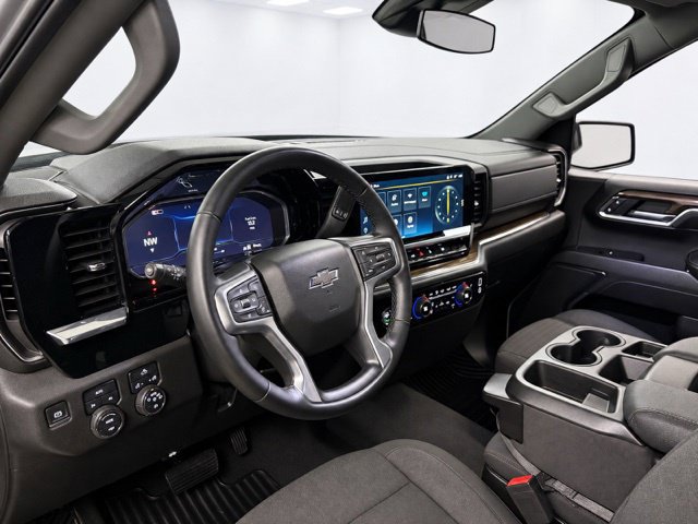 Used 2024 Chevrolet Silverado 1500 RST AWD/4WD image 13