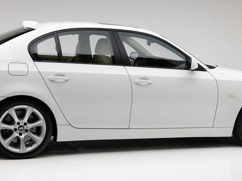 Used 2004 BMW 545i Sedan RWD image 35