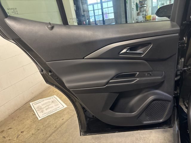 Used 2026 Chevrolet Equinox EV LT FWD image 25