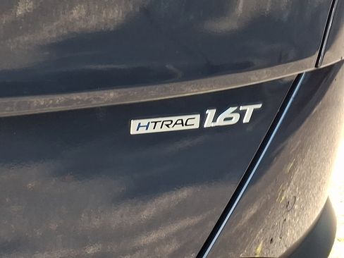 Certified 2024 Hyundai Kona Limited AWD/4WD image 31