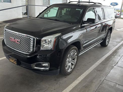 Used 2016 GMC Yukon XL Denali w/ Open Road Package image 1