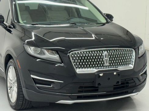 Used 2019 Lincoln MKC Premiere image 10