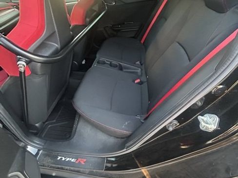 Used 2018 Honda Civic Type R image 24