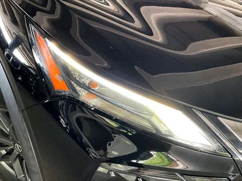 Used 2021 Nissan Rogue S FWD image 27