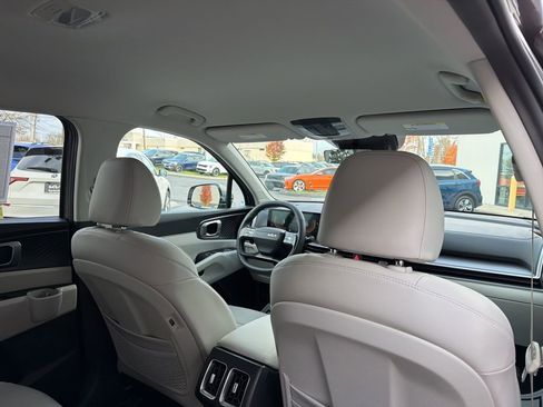 New 2026 Kia Sorento EX image 17