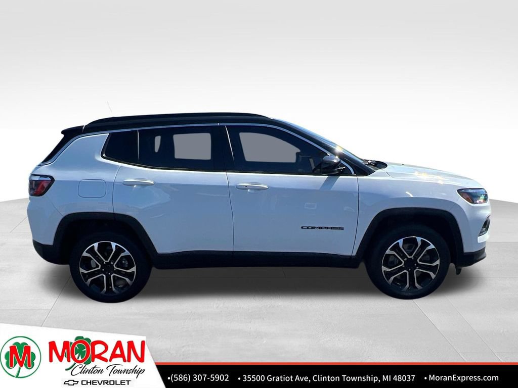 Used 2023 Jeep Compass Limited AWD/4WD image 7