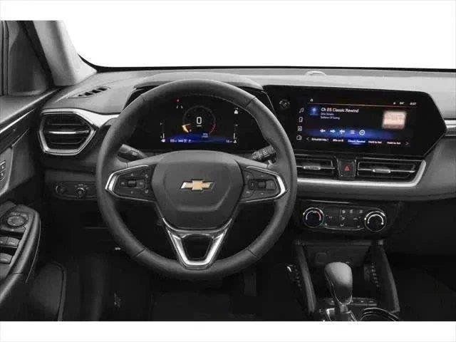 Used 2026 Chevrolet TrailBlazer LT AWD/4WD image 23