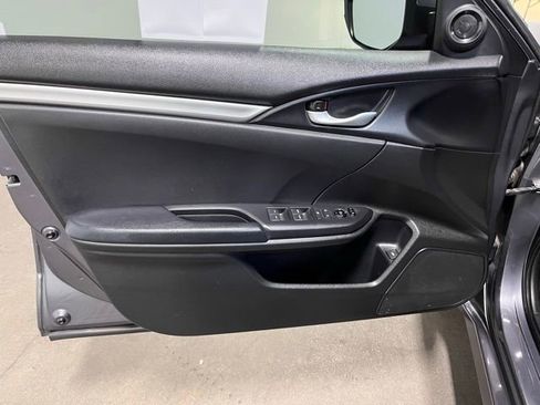 Used 2019 Honda Civic Sport image 20