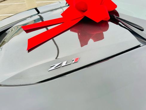 Used 2018 Chevrolet Camaro ZL1 image 54