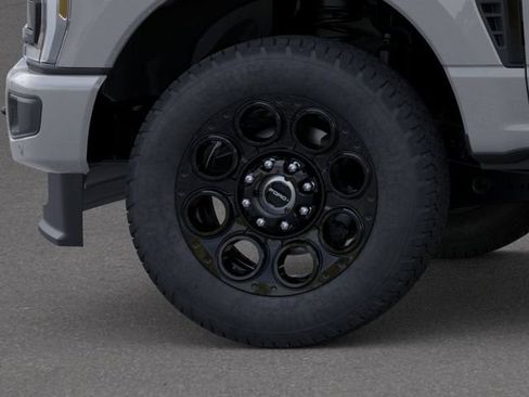 New 2026 Ford F250 Lariat w/ Black Appearance Package AWD/4WD image 19