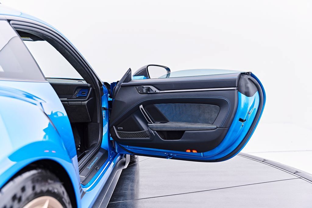 Used 2024 Porsche 911 GT3 RS RWD image 28