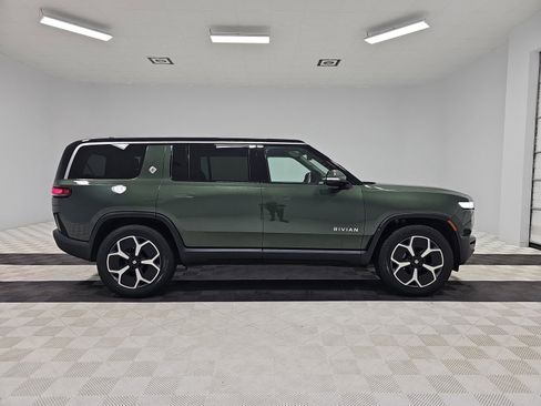 Used 2023 Rivian R1S Adventure image 6