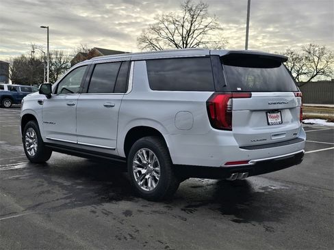 New 2026 GMC Yukon XL Denali w/ Sun & Power Step Package image 6