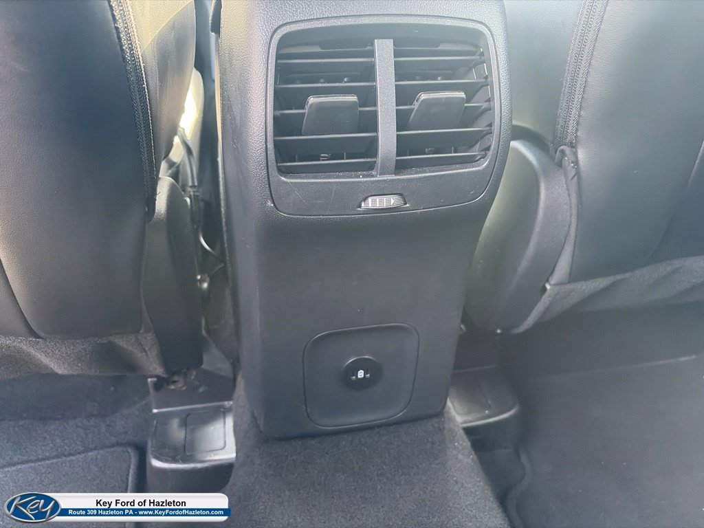 Used 2025 Ford Escape ST-Line AWD/4WD image 27
