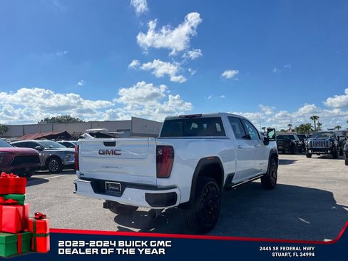 New 2026 GMC Sierra 2500 Denali w/ Denali Reserve Package image 7