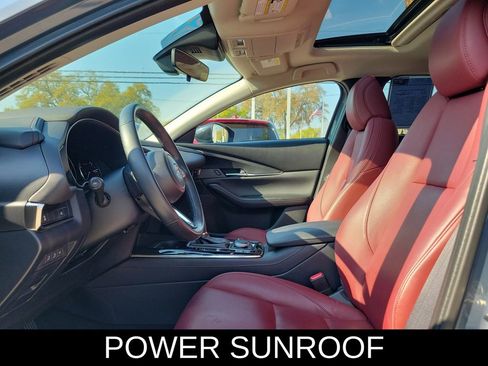 Used 2023 MAZDA CX-30 AWD 2.5 S w/ Preferred Package image 2