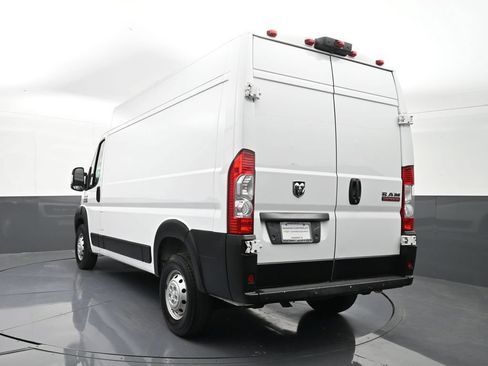Used 2021 RAM ProMaster 1500 w/ Convenience Group FWD image 3