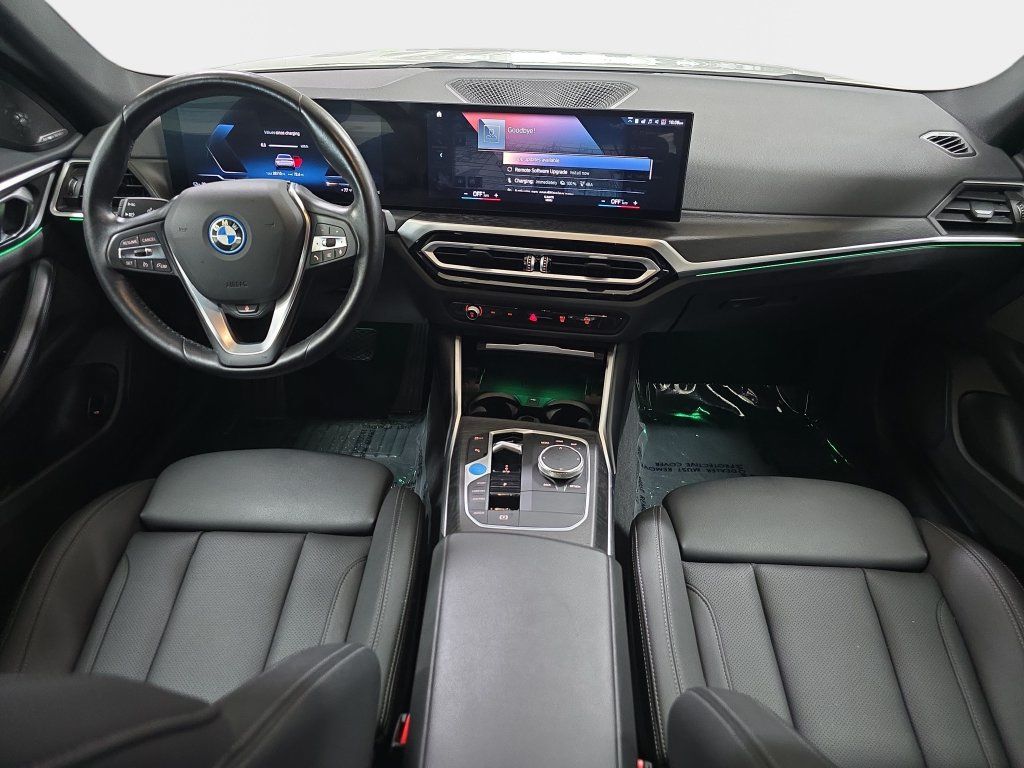 Used 2023 BMW i4 eDrive40 w/ Premium Package RWD image 12