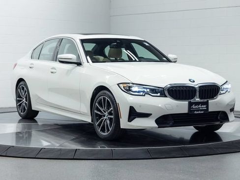 Used 2020 BMW 330i xDrive Sedan w/ Convenience Package AWD/4WD image 4