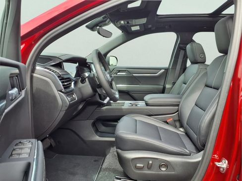 New 2026 GMC Acadia Elevation w/ Elevation Premium Package FWD image 17