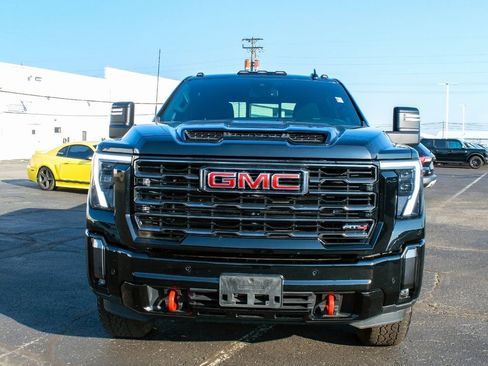 Used 2024 GMC Sierra 2500 AT4 w/ Max Trailering Package image 13