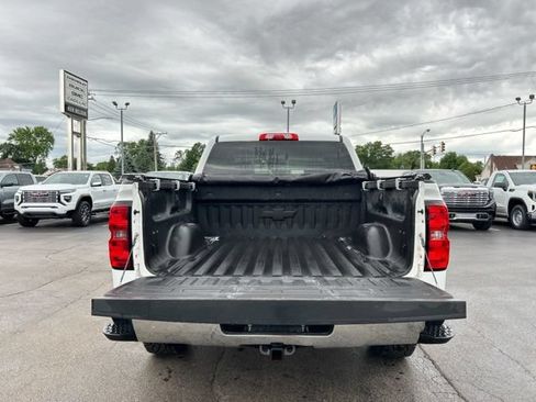 Used 2015 Chevrolet Silverado 1500 LT AWD/4WD image 50