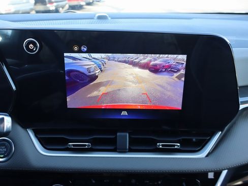 New 2026 Chevrolet Equinox LT image 13