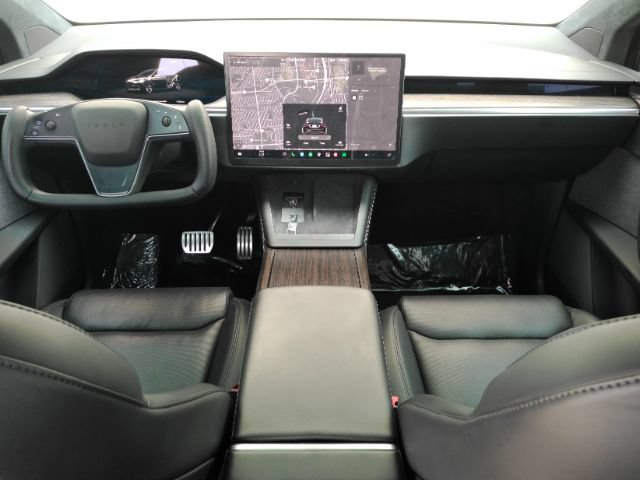 Used 2022 Tesla Model X AWD/4WD image 2