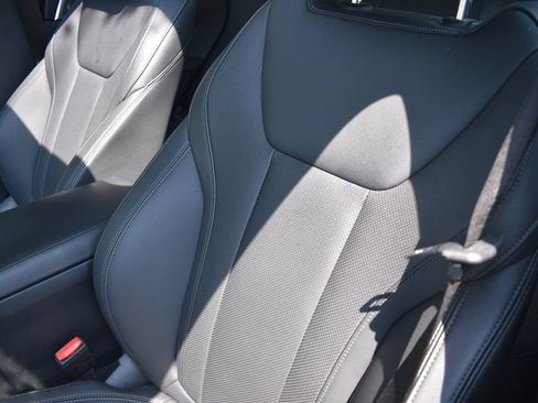 Used 2025 BMW 430i w/ M Sport Package RWD image 10
