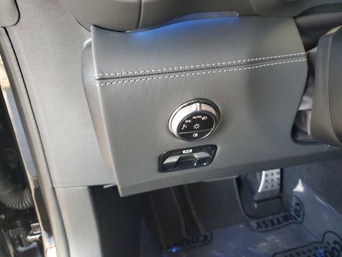 Used 2025 Mercedes-Benz SL 43 AMG image 31