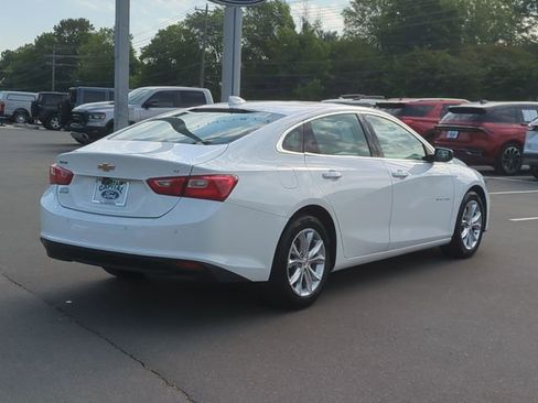 Used 2024 Chevrolet Malibu LT FWD image 13