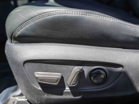 Certified 2022 Toyota RAV4 XLE Premium FWD image 21