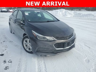 Used 2017 Chevrolet Cruze LT