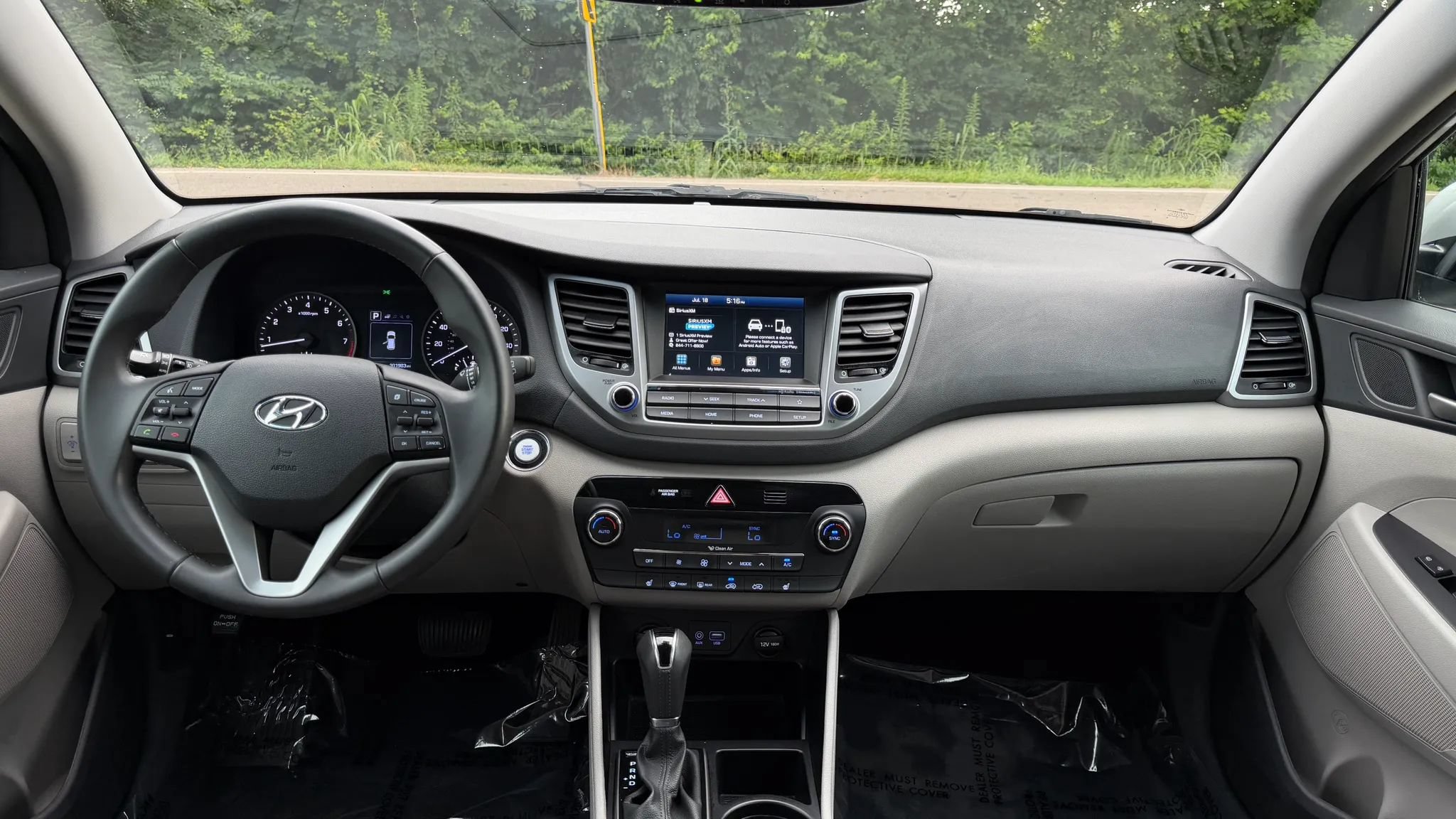 Used 2018 Hyundai Tucson Value FWD image 20
